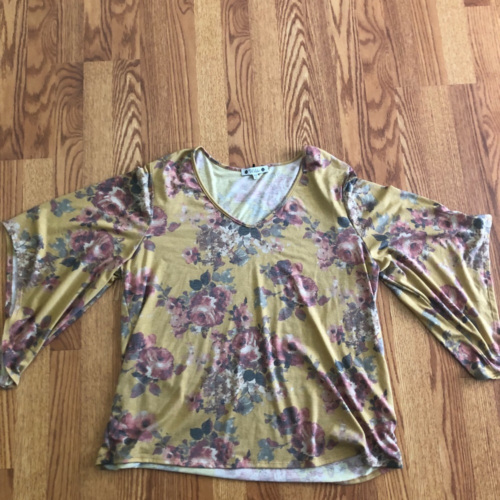 Yellow, Floral, bell sleeved plus sized top